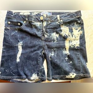 Karma Blue Jr jeans shorts distressed